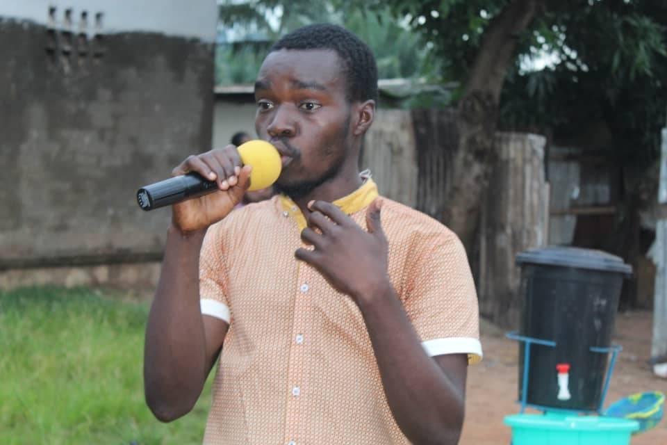 l’écrivain Ousmane SEMBENE à la Maison des Jeunes du 7ème Arrondissement de Bangui